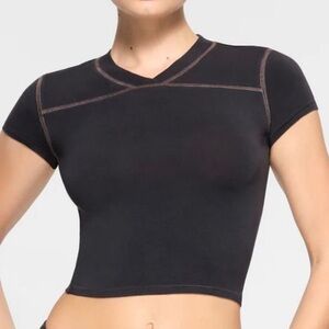 Skims Vintage Raglan V Neck Top